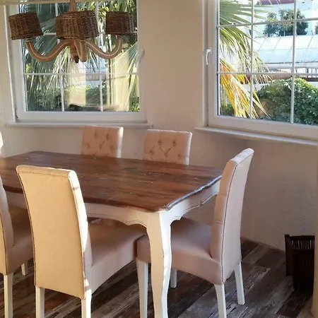 Villa Holland Villas 100m To Sandy Beach